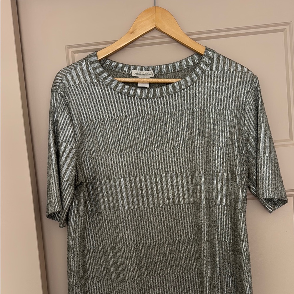 Metallic Striped Short Sleeve Top